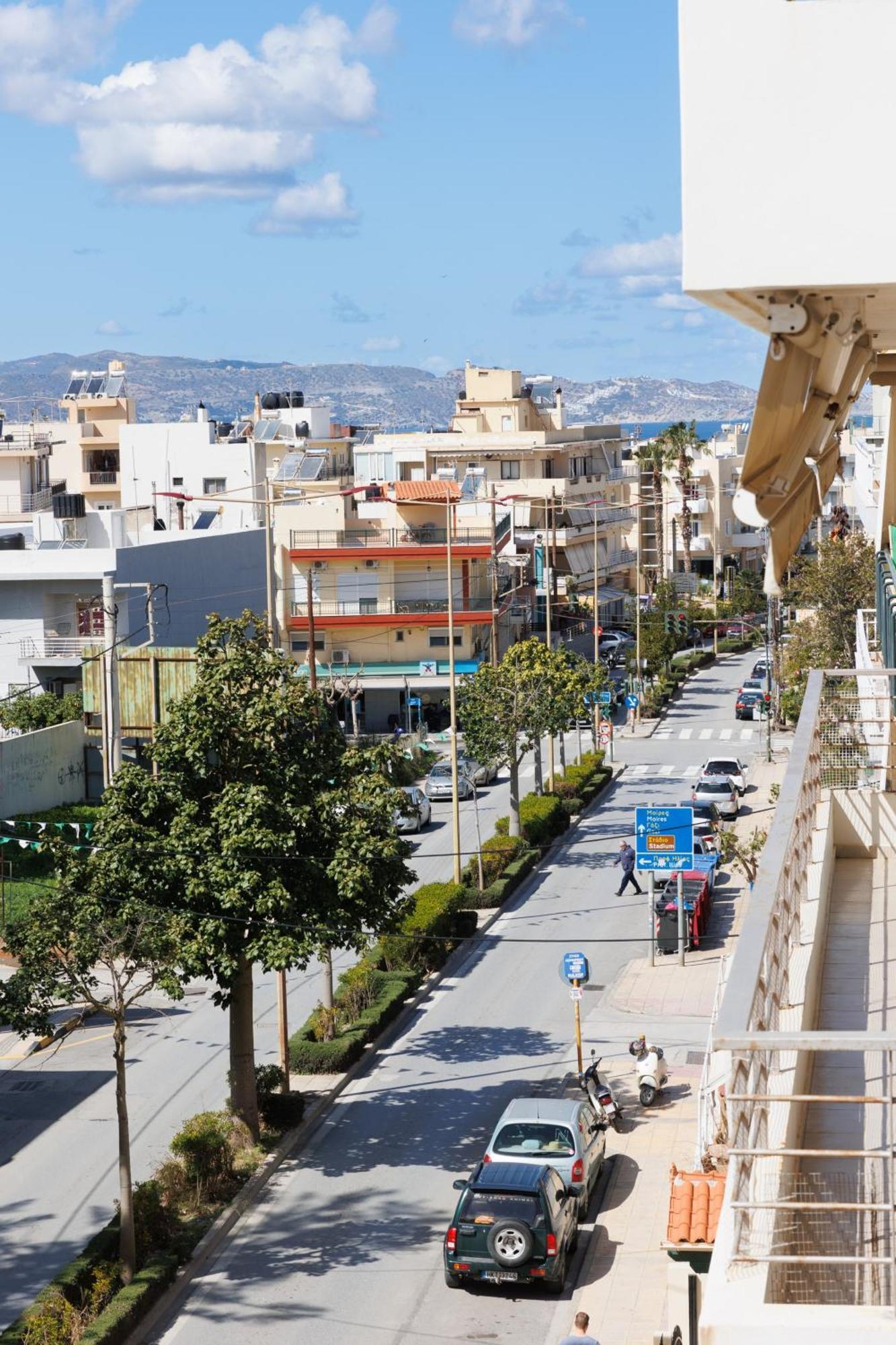 Renaissance City Apartment "By Checkin" Heraklion  ภายนอก รูปภาพ